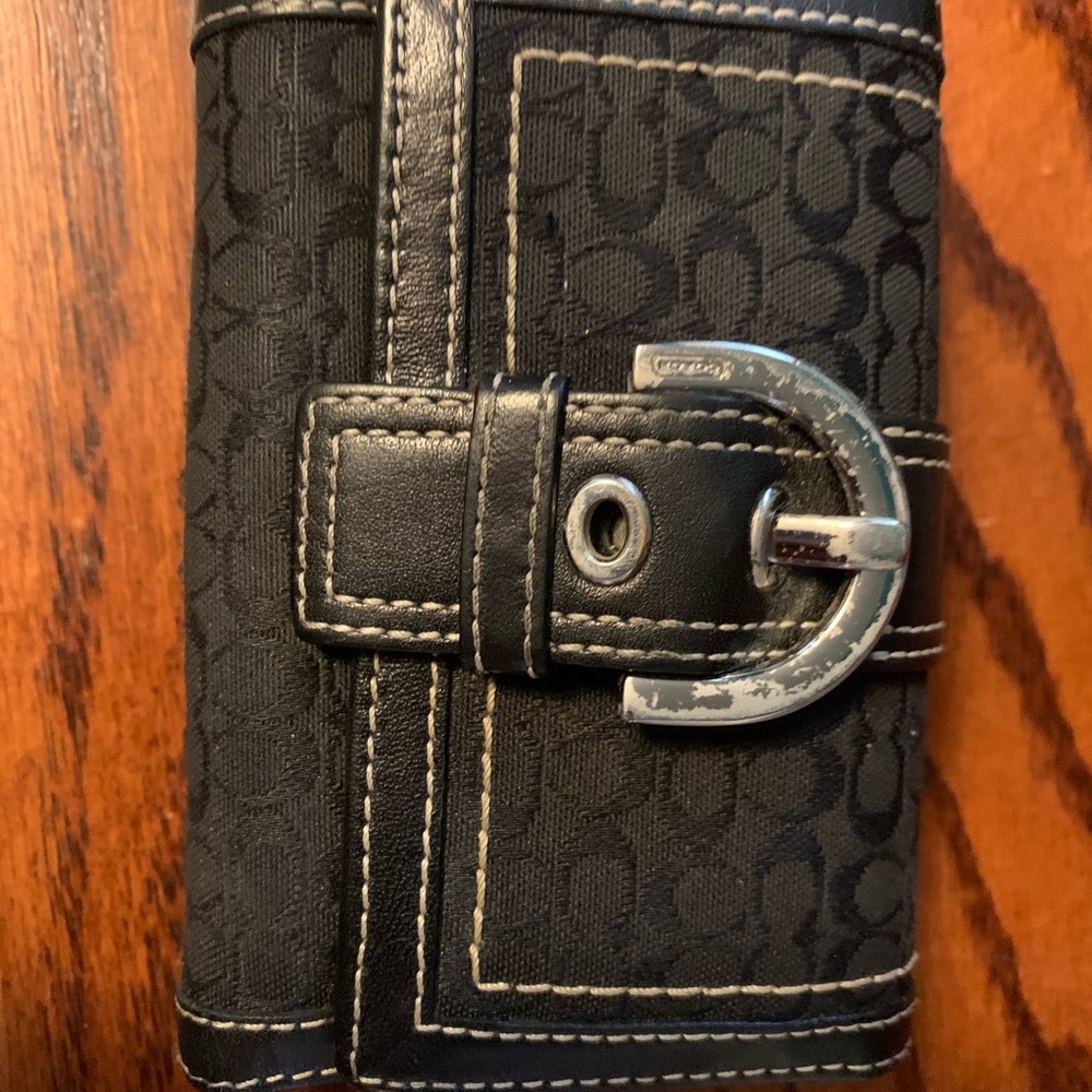 Coach tri fold wallet
